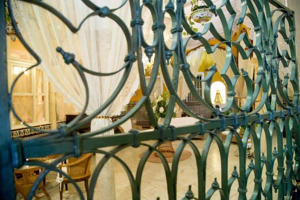 סביליה Hostal Sierpes מראה חיצוני תמונה